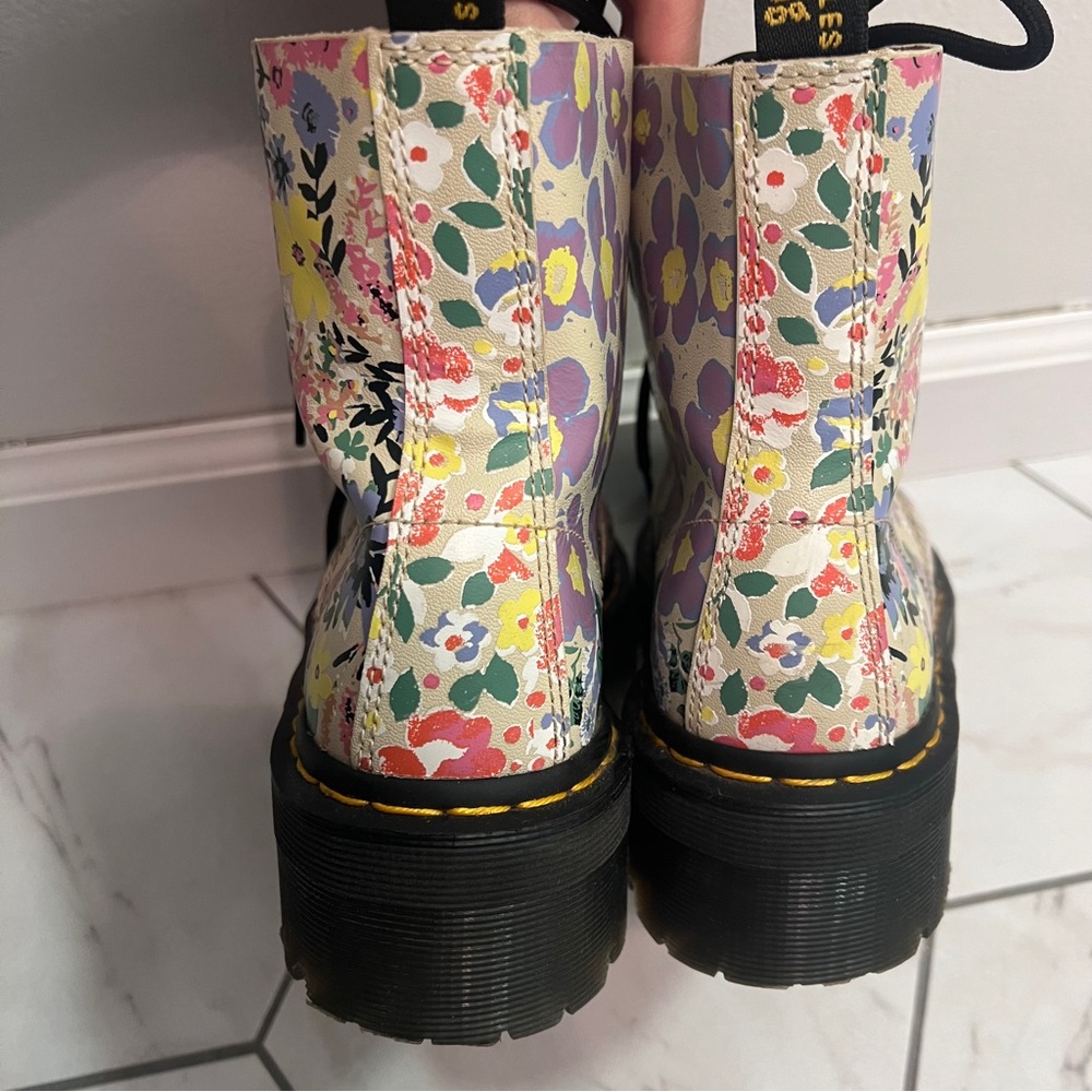 Dr. Martens Sinclair Floral Mash Up Leather Platform Boots Size 7 Womens - Picture 11 of 13